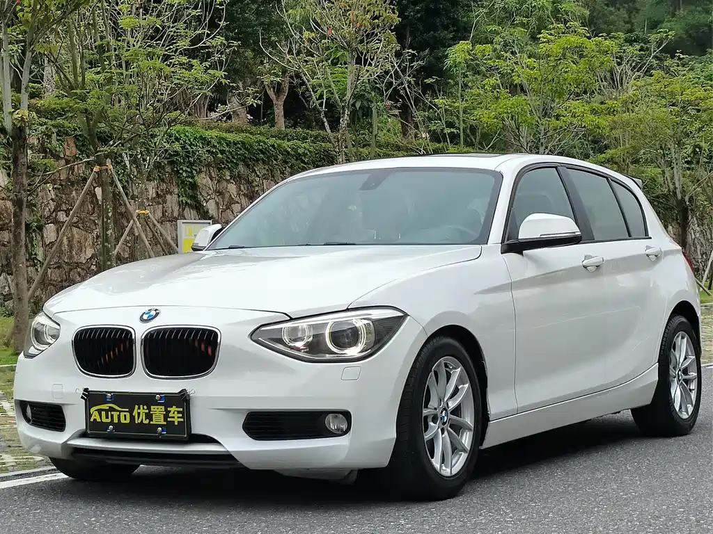 BMW 1 Series 2014 — фото 1