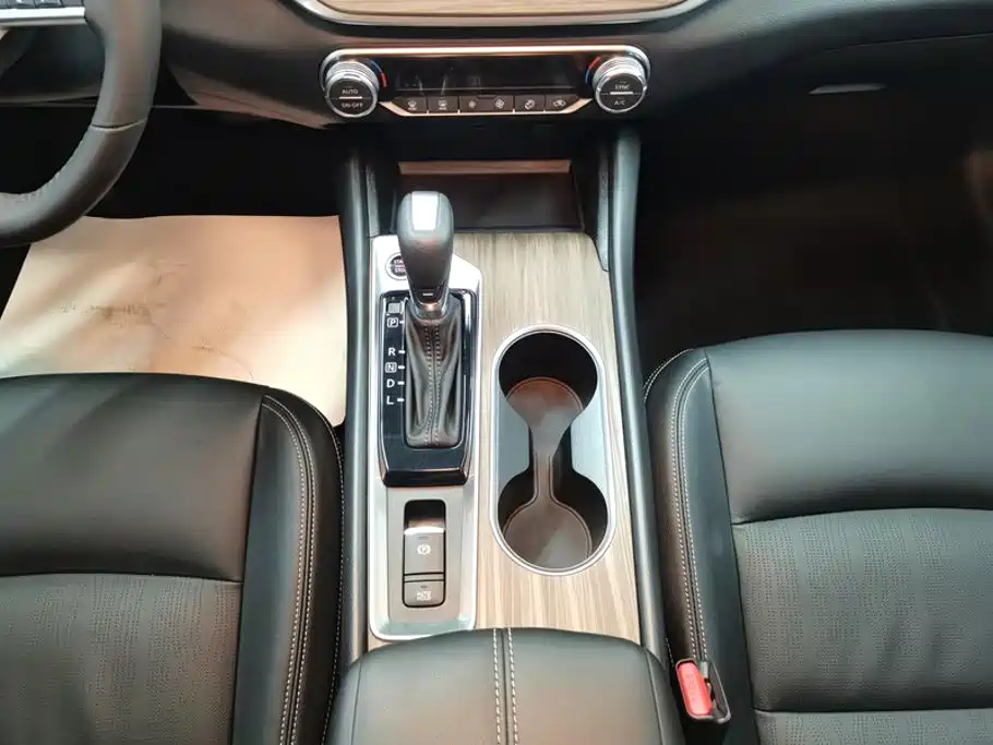 Nissan Teana 2022 — фото 16