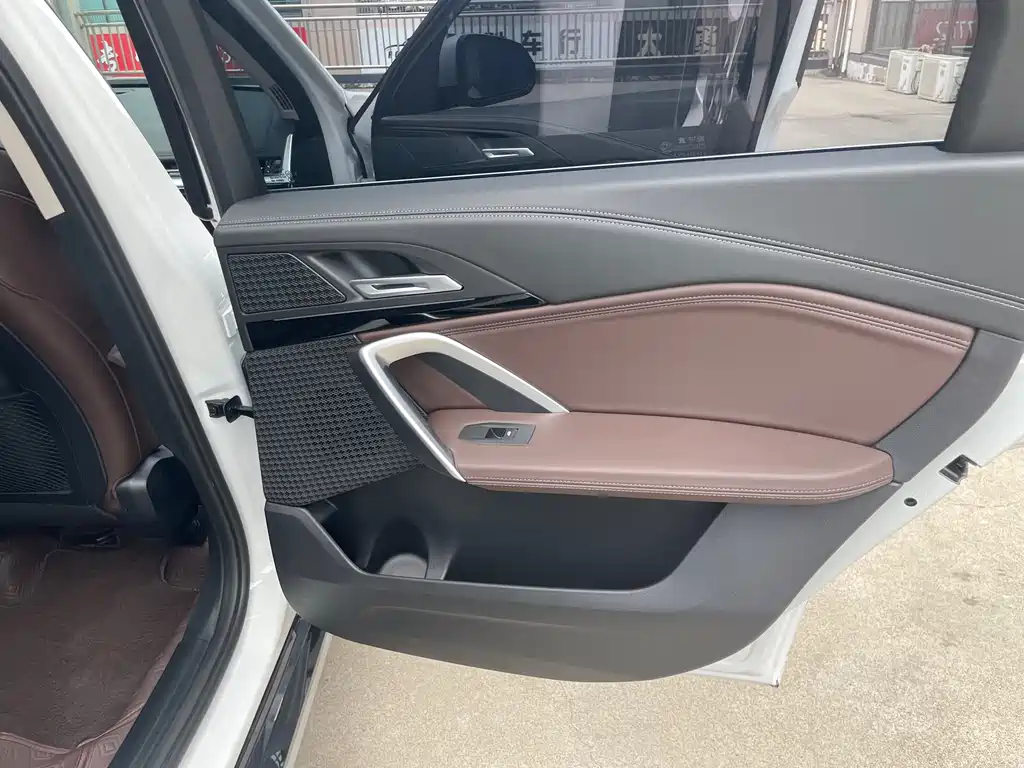 BMW X1 2024 — фото 10