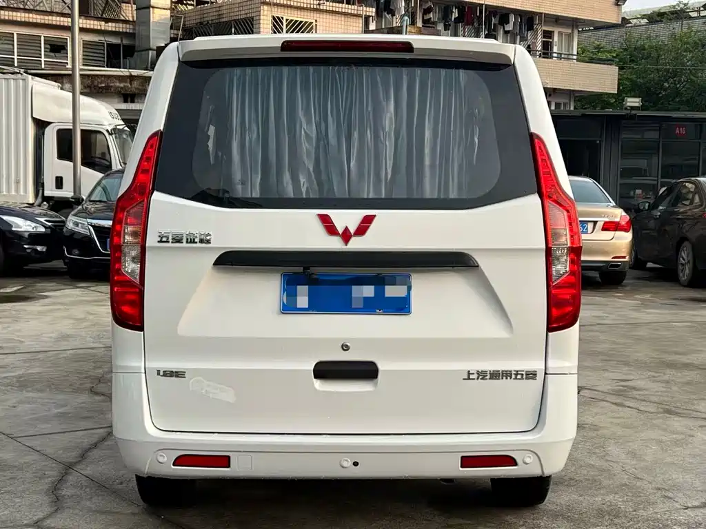 Wuling Journey Classic 2015 — фото 14