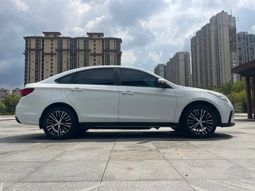 Dongfeng Fengxing S50EV 2021 — фото 4