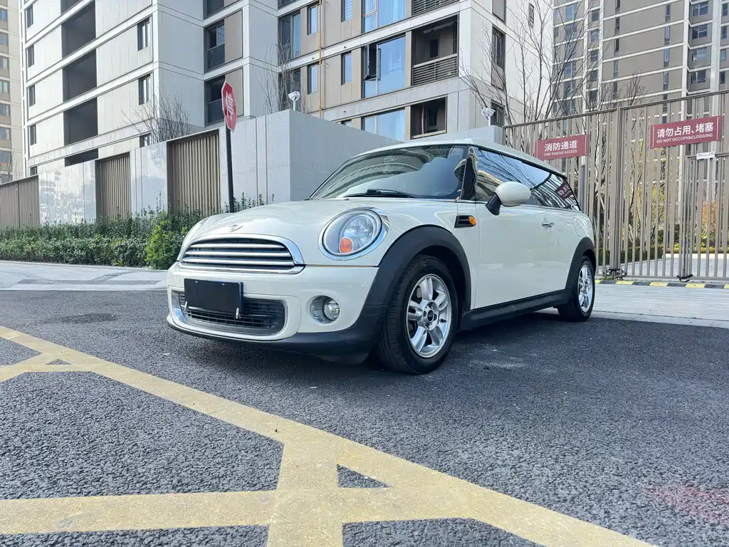MINI Clubman 2014 — фото 1