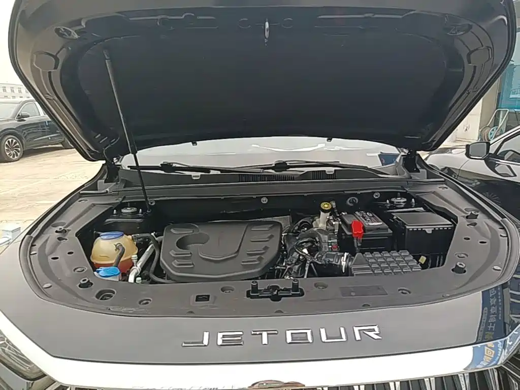 Jetour Jietu X70 PLUS 2024 — фото 20
