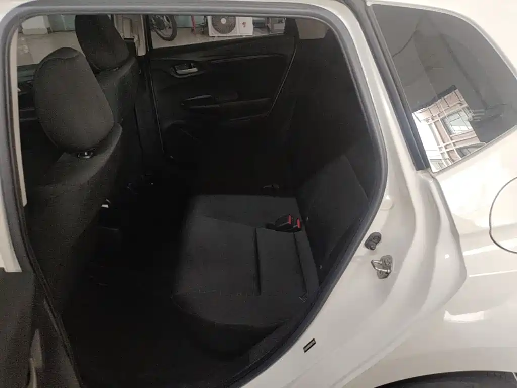 Honda Fit 2018 — фото 17