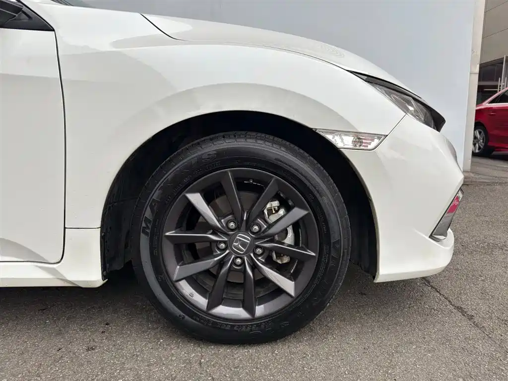 Honda Civic 2020 — фото 16