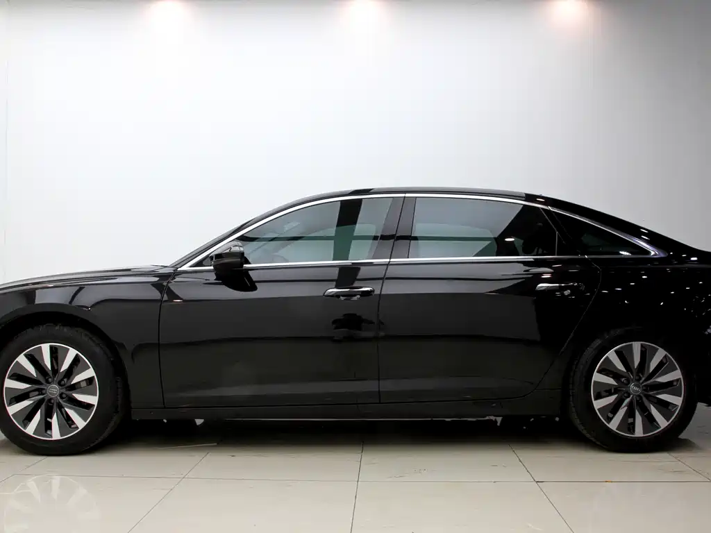 Audi A6L 2021