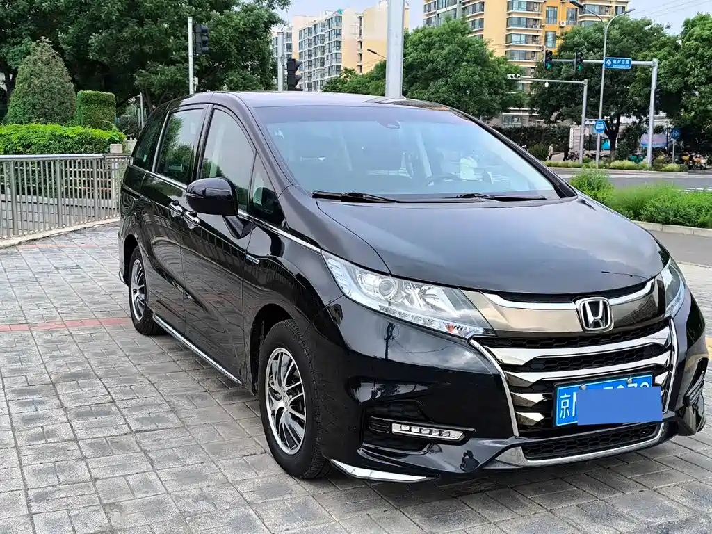 Honda Odyssey 2021 — фото 2