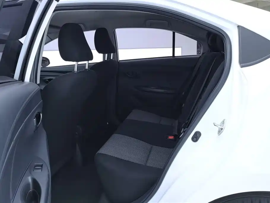 Toyota Vios 2019 — фото 11