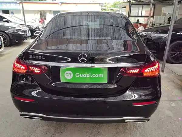 Mercedes-Benz E-Class 2023