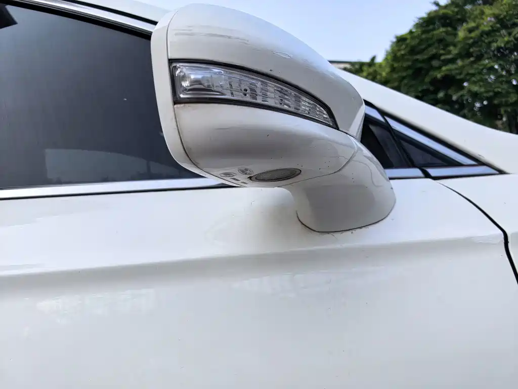 Ford Mondeo 2014 — фото 14