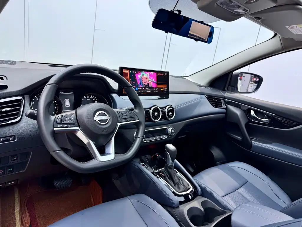 Nissan Qashqai 2025 — фото 8