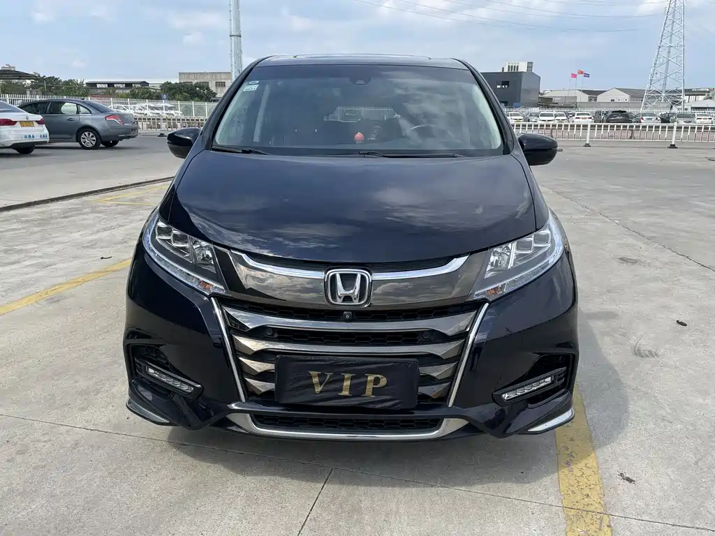 Honda Odyssey 2019 — фото 18