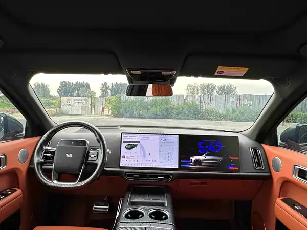 Li Auto L9 2025