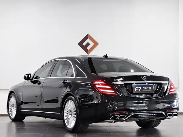 Mercedes-Benz S-Class 2020