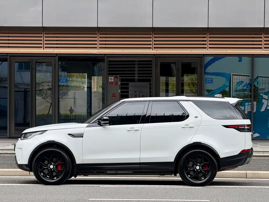 Land Rover Discovery 2019 — фото 3