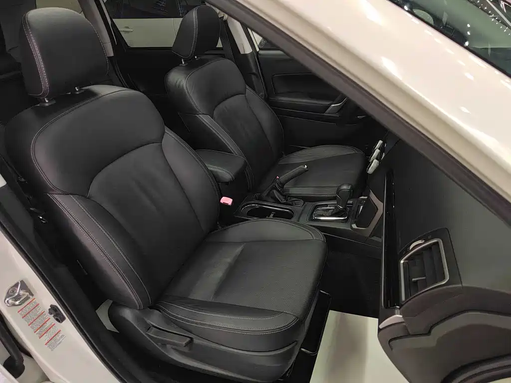 Subaru Forester 2017 — фото 19