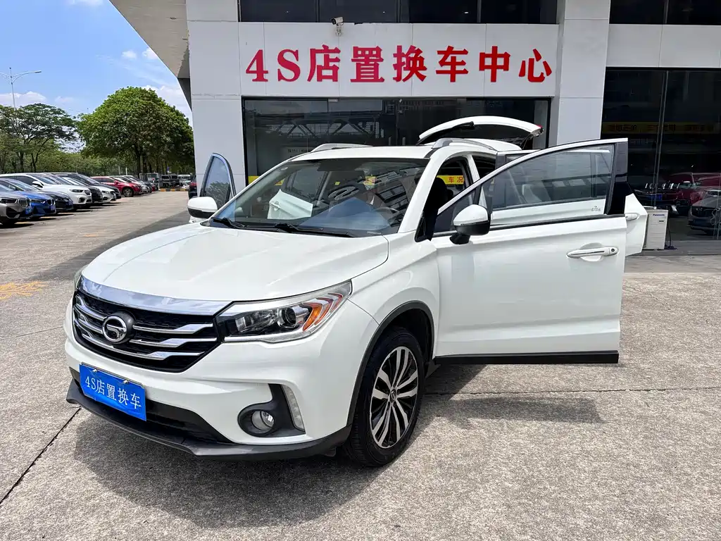 GAC Motor Trumpchi GS4 2017 — фото 21