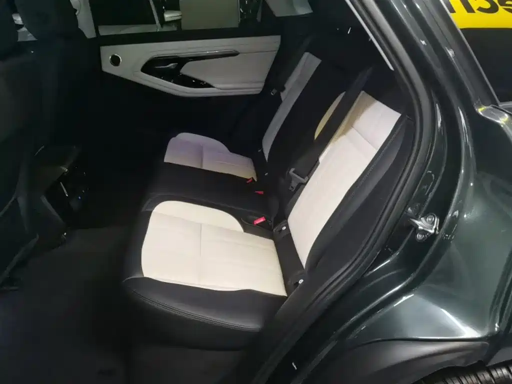 Land Rover Evoque 2021 — фото 17