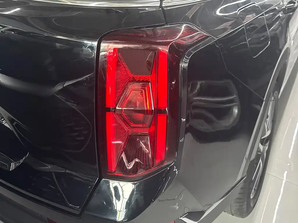 GAC Trumpchi GS8 2025 — фото 11