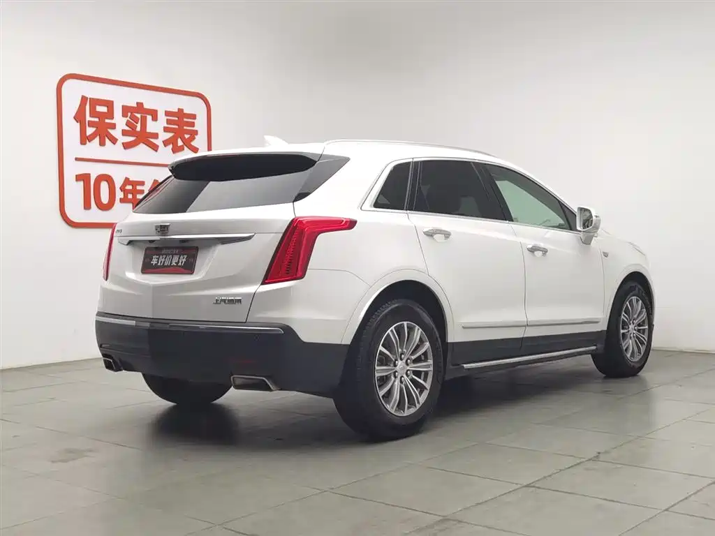 Cadillac XT5 2018 — фото 2