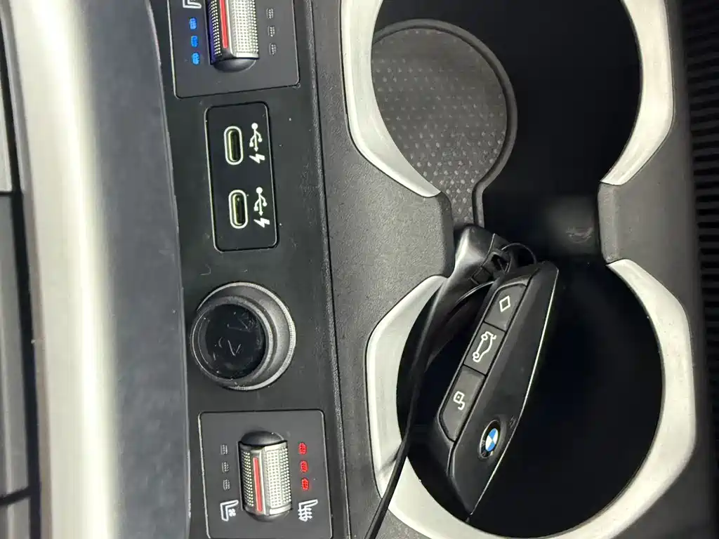 BMW X1 2023 — фото 14
