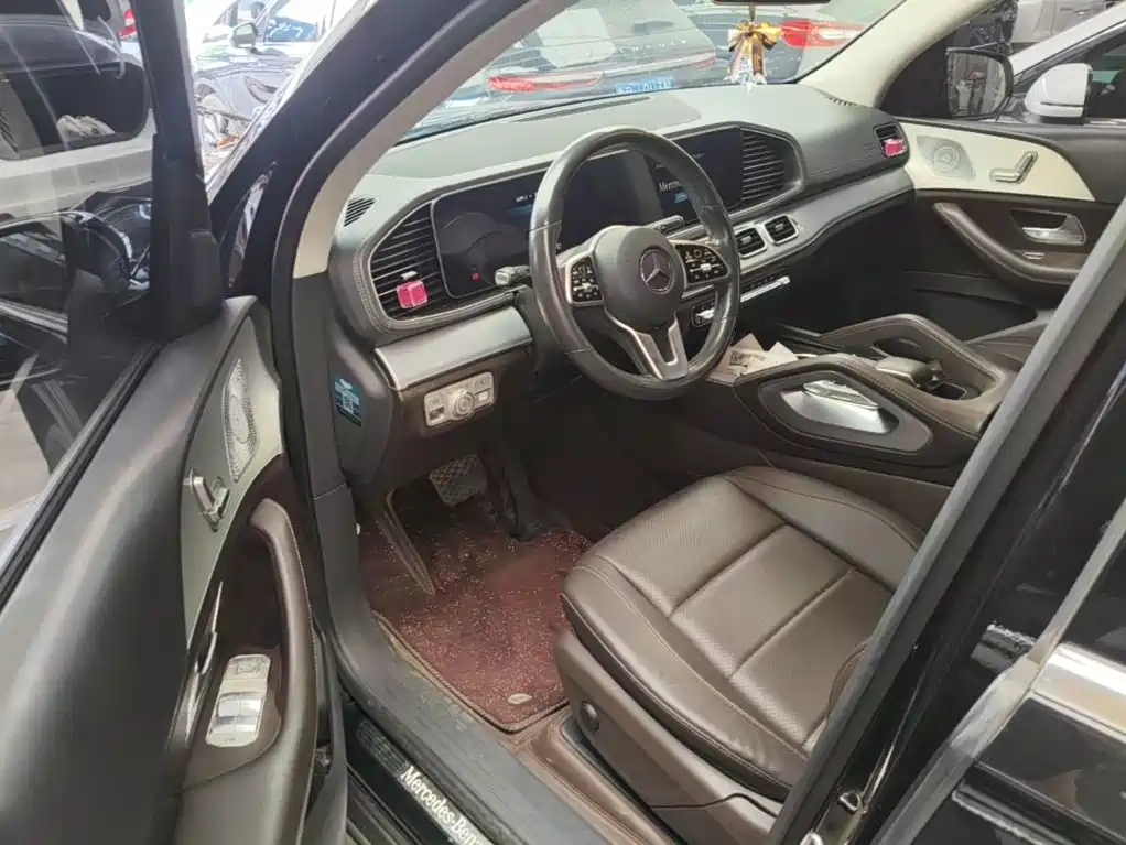 Mercedes-Benz GLE 2020 — фото 16