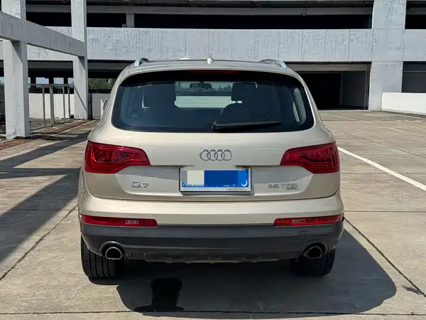 Audi Q7 2014