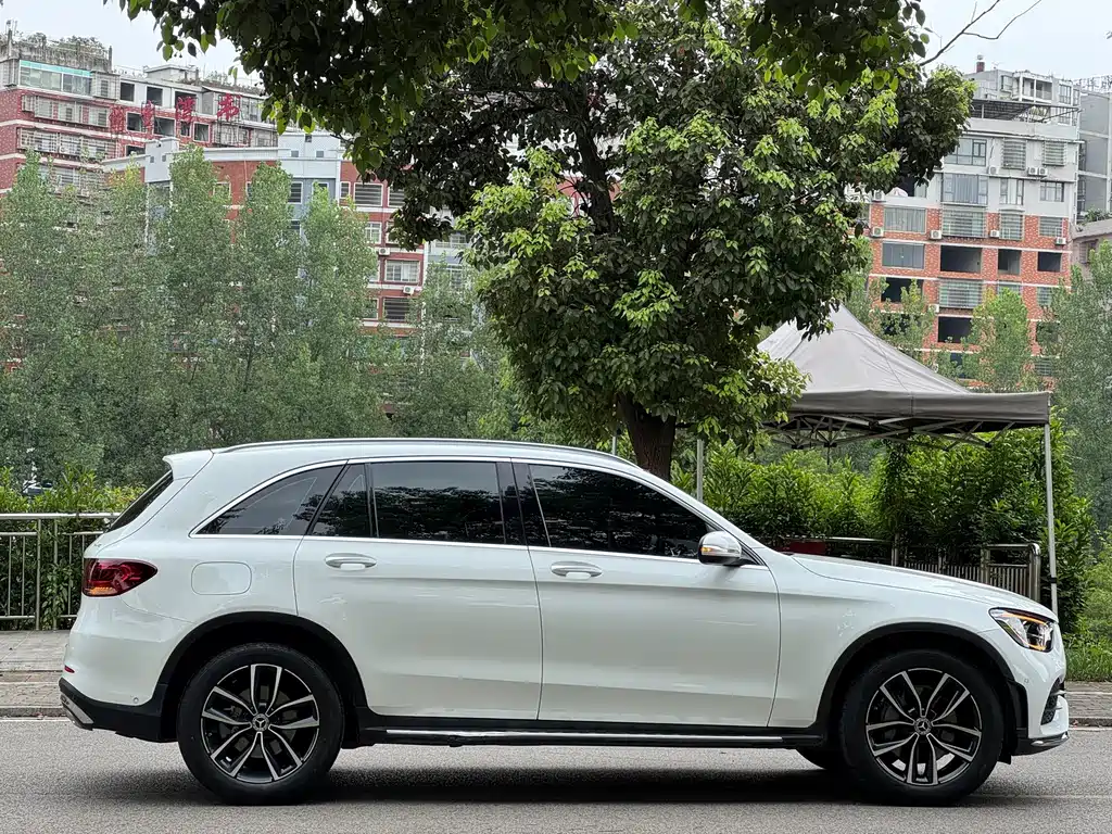 Mercedes-Benz GLC 2020