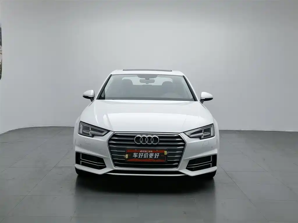 Audi A4L 2018 — фото 3