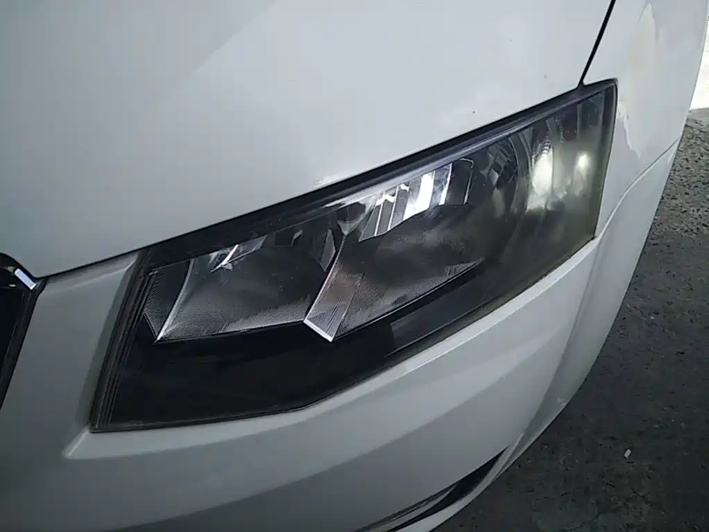 Skoda Octavia 2015 — фото 24