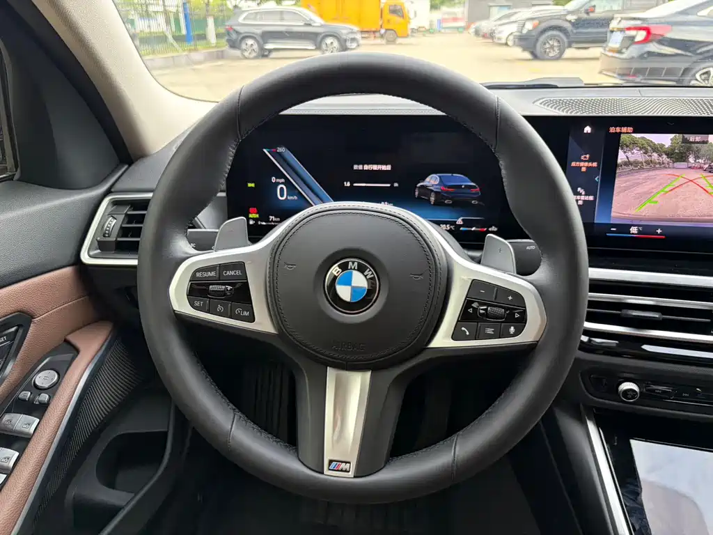 BMW 3 Series 2023 — фото 14