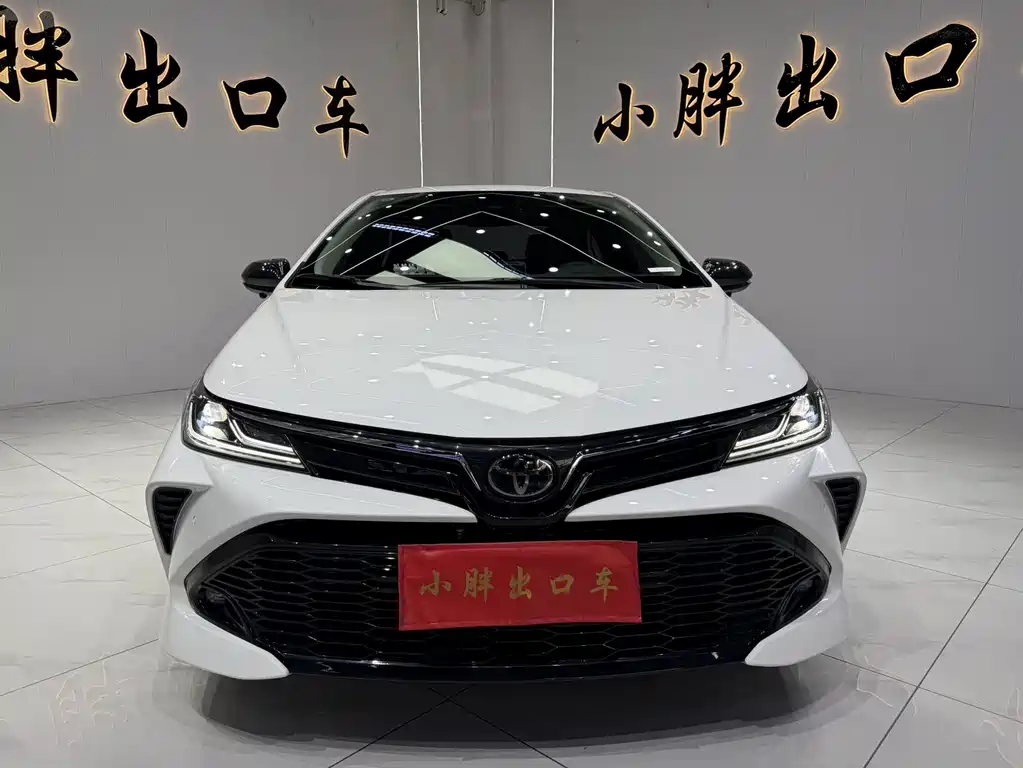 Toyota Corolla 2022 — фото 2