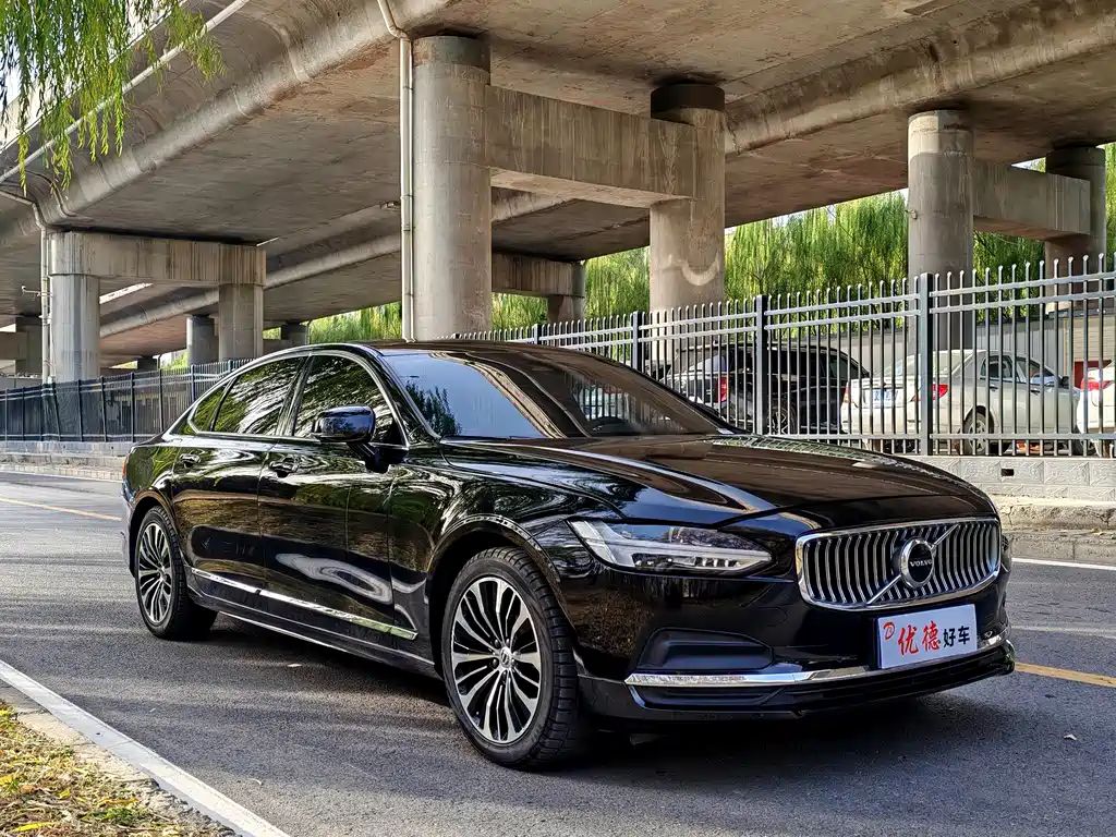 Volvo S90 2023 — фото 18