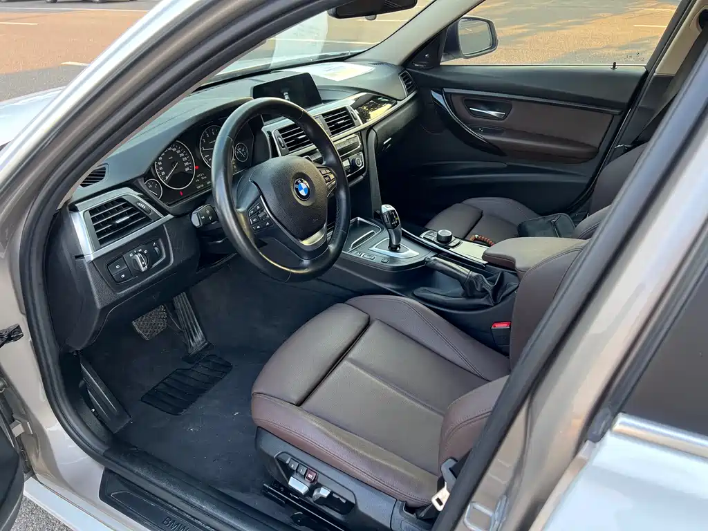 BMW 3 Series 2018