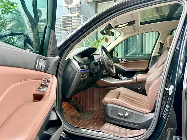 BMW X5 2021