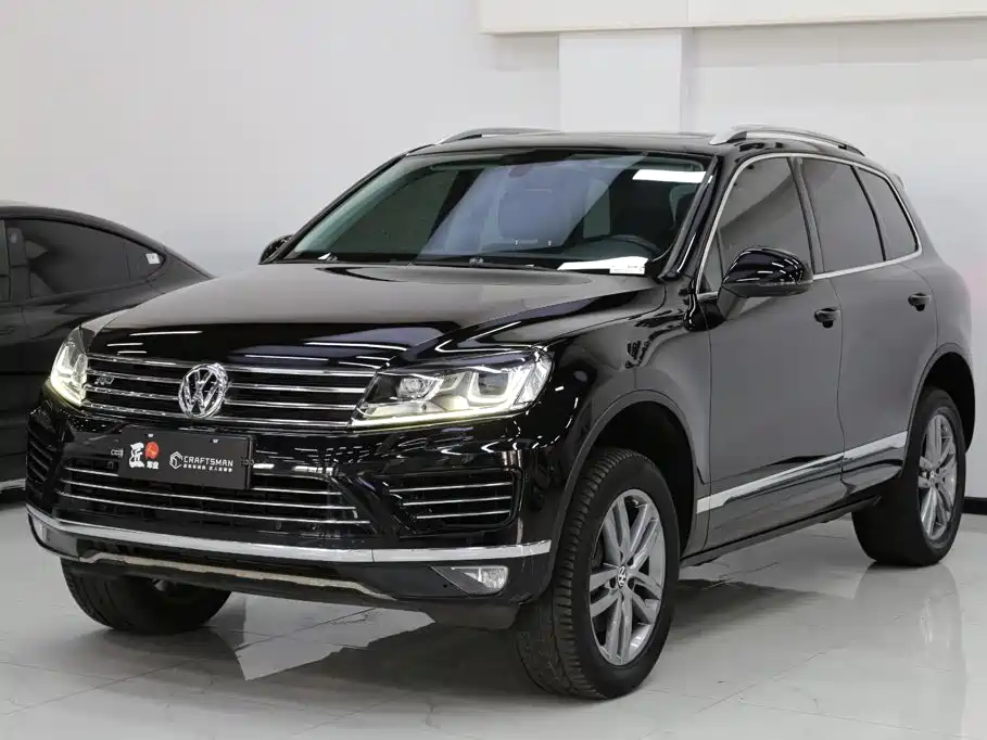 Volkswagen Touareg 2019 — фото 18