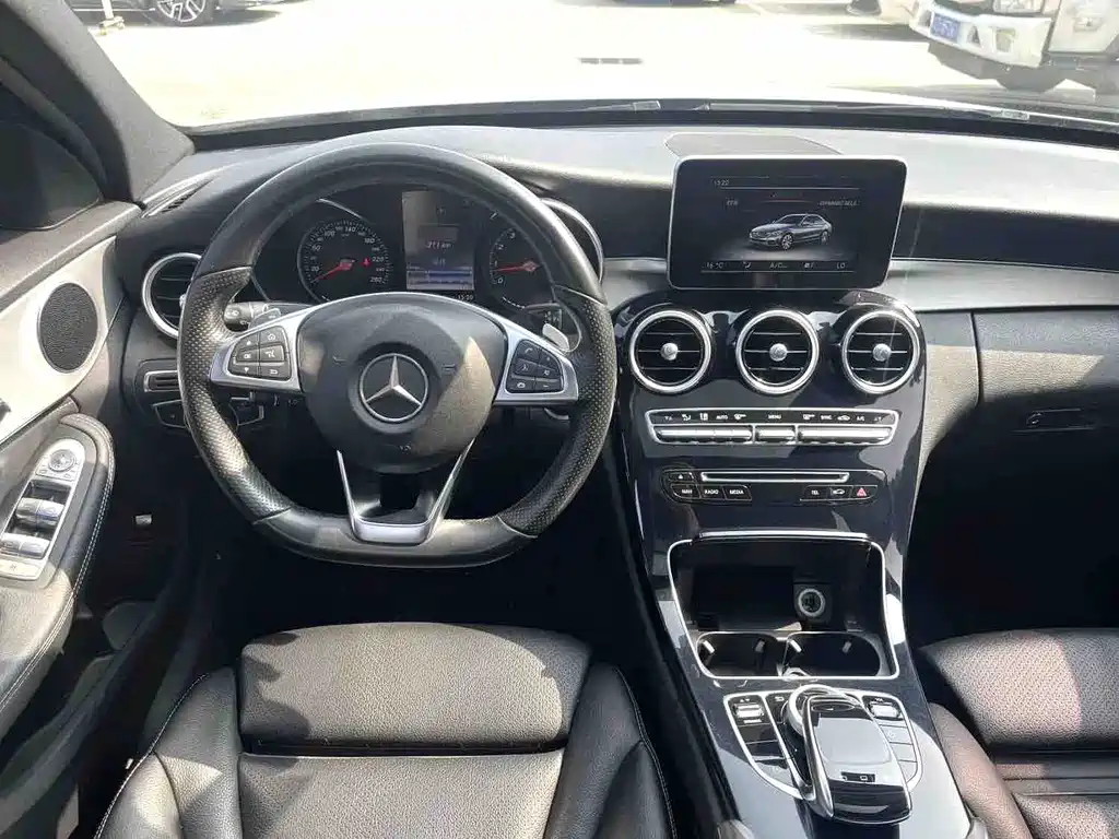 Mercedes-Benz C-Class 2016 — фото 3