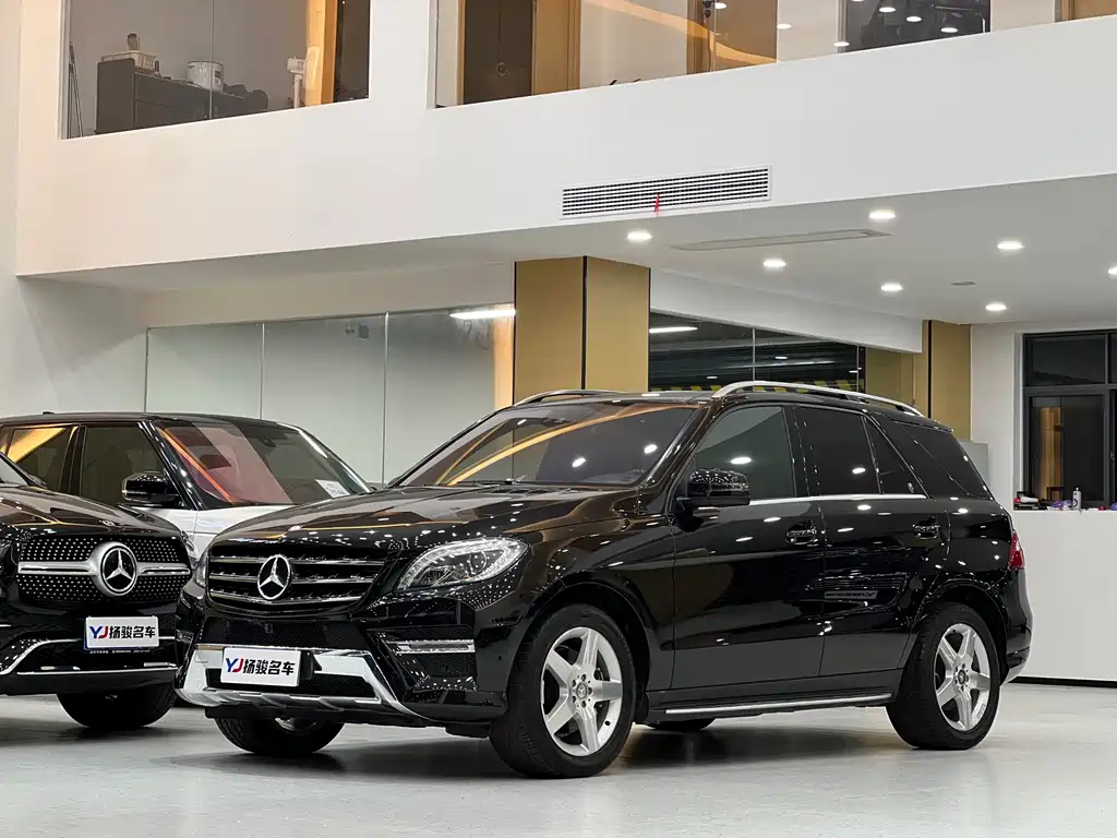 Mercedes-Benz M-Class 2014