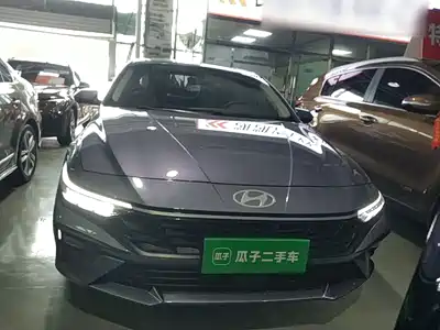 Hyundai Elantra 2024
