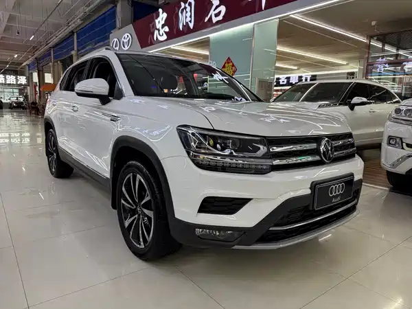 Volkswagen Tharu 2021