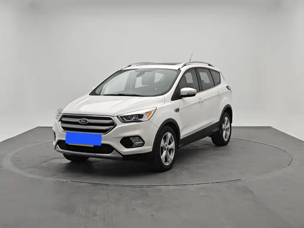 Ford Kuga 2019 — фото 1