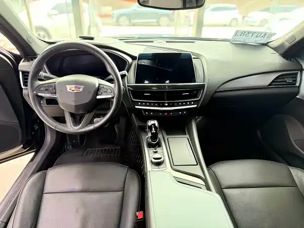 Cadillac CT5 2023