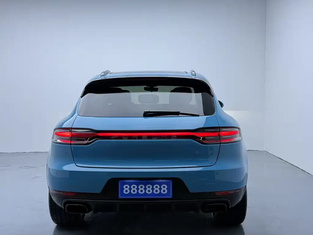 Porsche Macan 2022 — фото 9