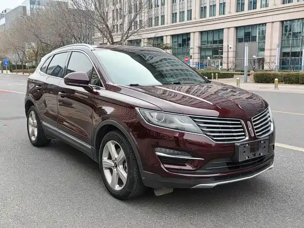 Lincoln MKC 2017