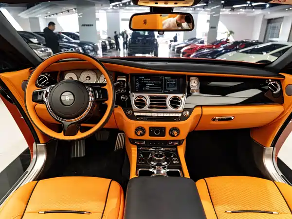 Rolls-Royce Yao Ying 2015