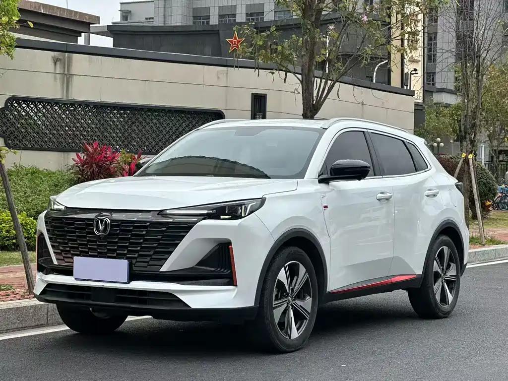 Changan CS55PLUS 2022 — фото 3