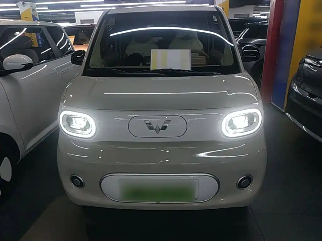 Wuling Hongguang MINIEV 2025