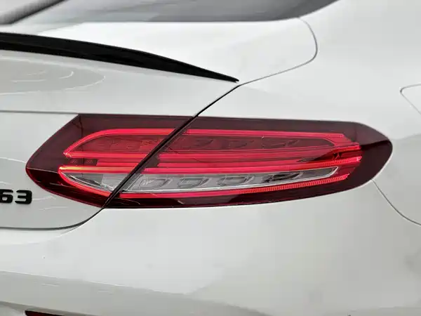 Mercedes-Benz C-Class 2017