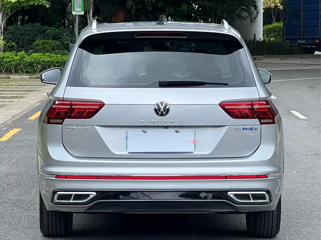 Volkswagen Tiguan L Plug-In Hybrid 2021 — фото 15