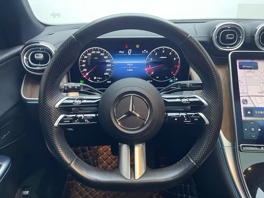 Mercedes-Benz GLC 2023 — фото 17